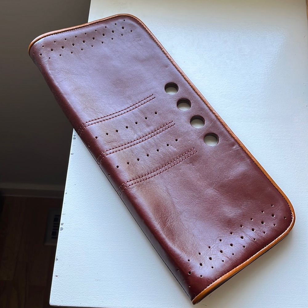 Banana Republic Leather Clutch - 1999 - Excellent Condition